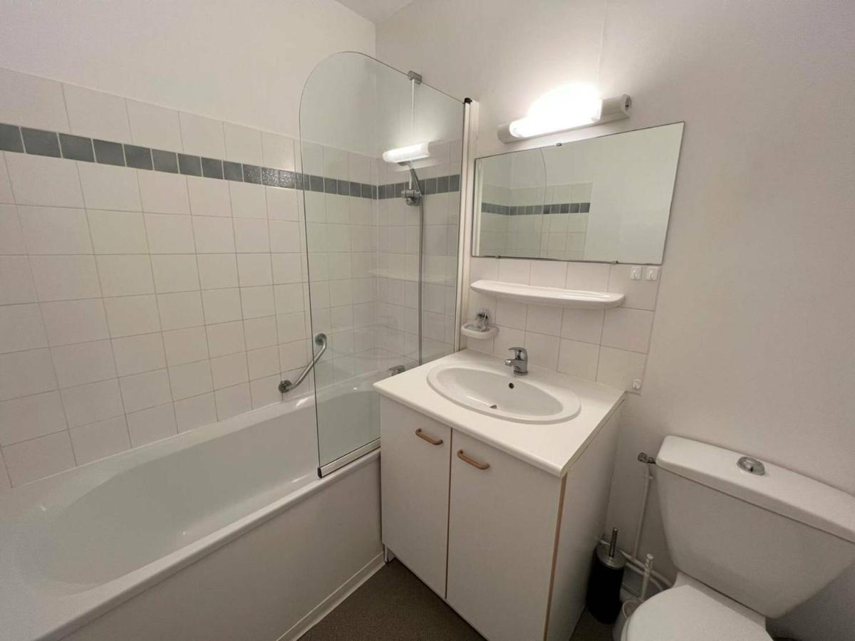 Studio Lilas A Cambo-Les-Bains : Terrasse, Parking, Proche Thermes, Internet, Animaux Acceptes - Fr-1-495-96 Exteriör bild